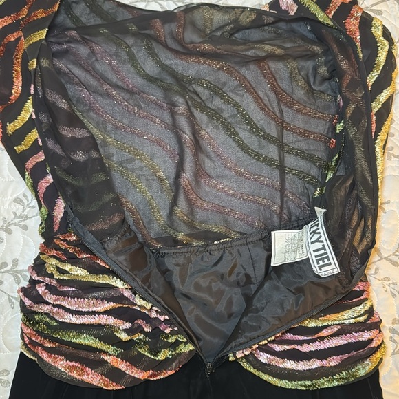 Vintage 80’s Vicky Tiel Black Velvet & Silk Cocktail Dress Size 10 Vintage - Picture 12 of 16